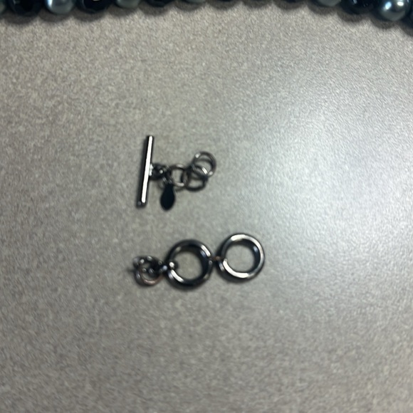 Premiere Design Necklace Three strands convertible - Picture 9 of 9